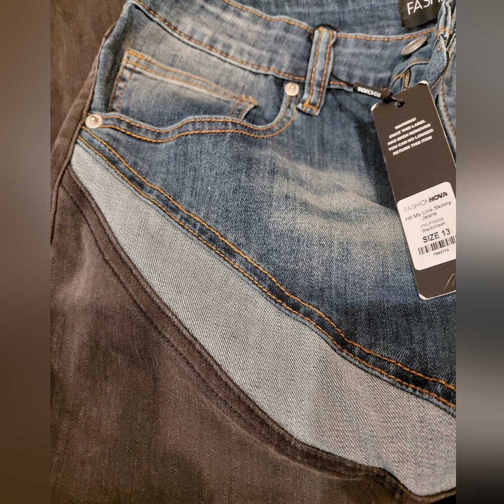 Fashion Nova Hit My Line High-Waist Two-Tone Skinny Jeans - Size 13 - Picture 4 of 4